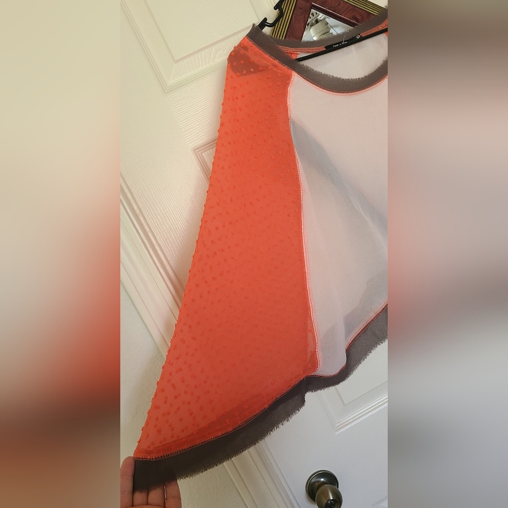Doe & Rae Vibrant Orange, Brown, and Cream Top - Picture 2 of 6